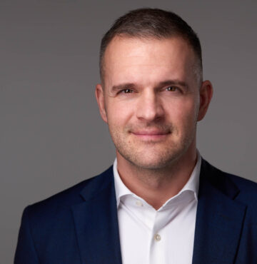 Bérszámfejtés, Outsourcing, Expat